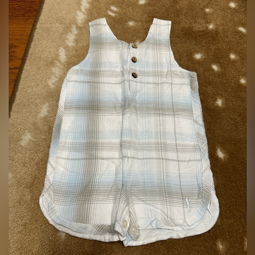 VGUC size 24m Well Dressed Wolf plaid Jon Jon